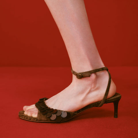 Kitten heels
